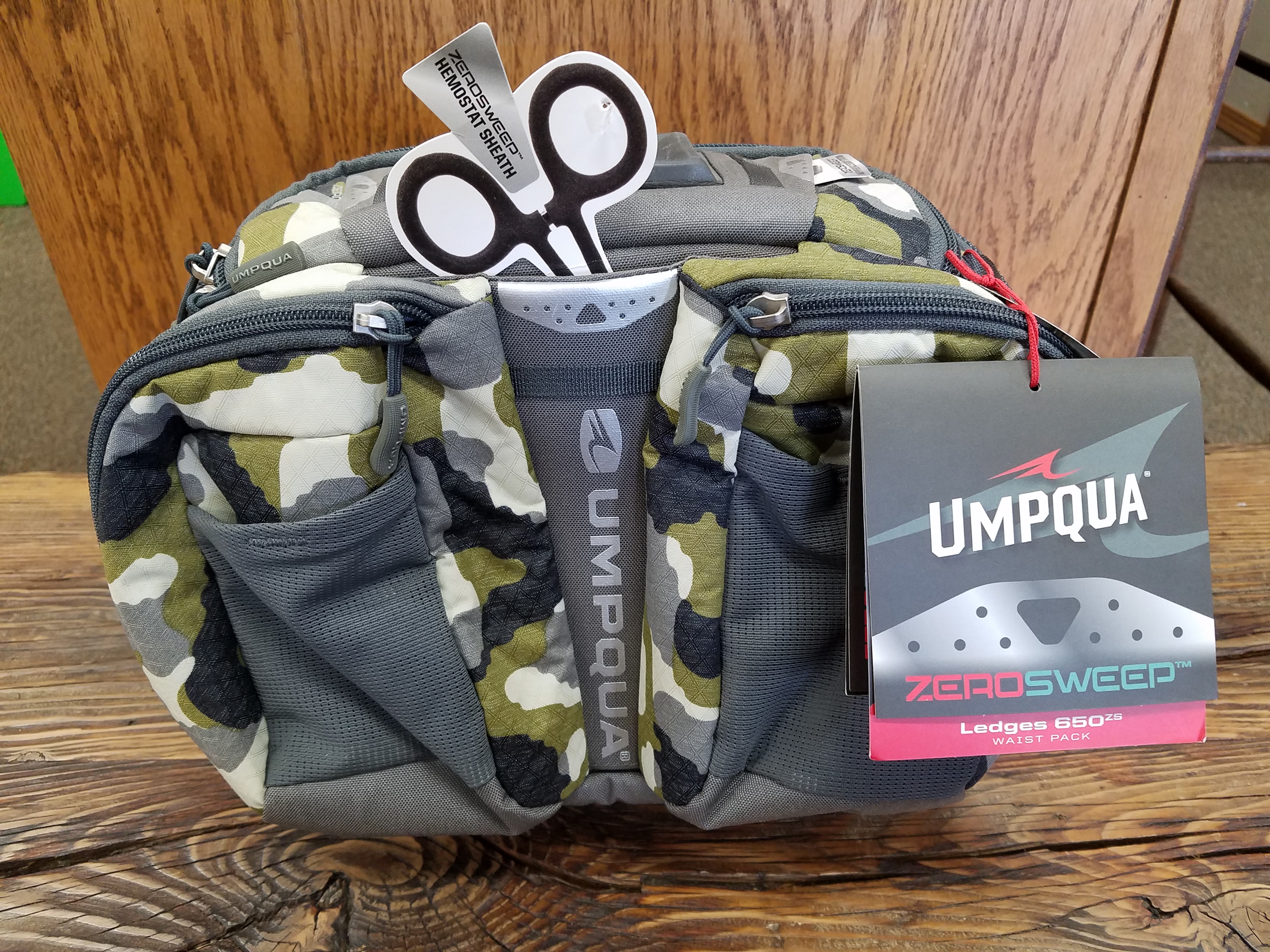 Umpqua's Ledges 650 ZS Waist Pack - Wild Trout Outfitters